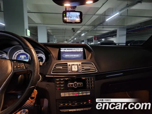 Mercedes-Benz E-Класс 2013 thumb 4