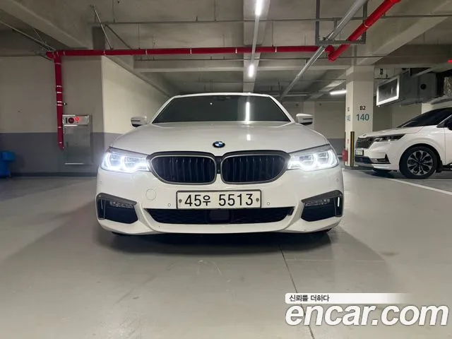 BMW 5 серии 2017 thumb 6