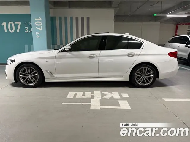 BMW 5 серии 2017 thumb 7