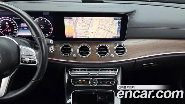 Mercedes-Benz E-Класс 2020 thumb 12