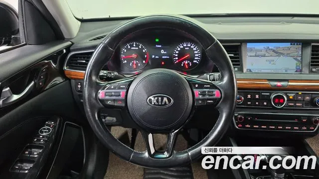 Kia K7 2016 thumb 11