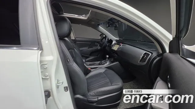 Kia Sportage 2014 thumb 9