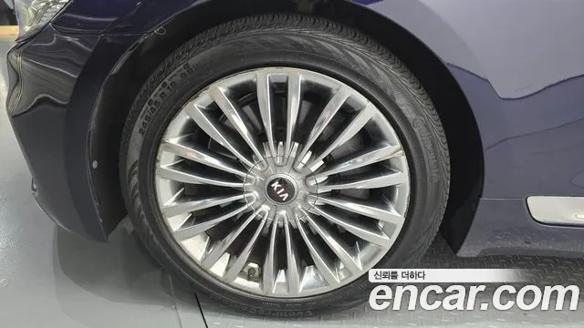 Kia K9 2019 thumb 3