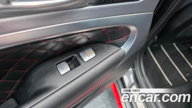 Genesis G70 2019 thumb 8