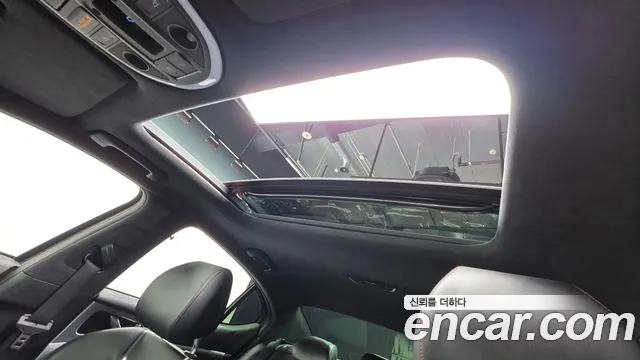 Genesis G70 2019 thumb 4