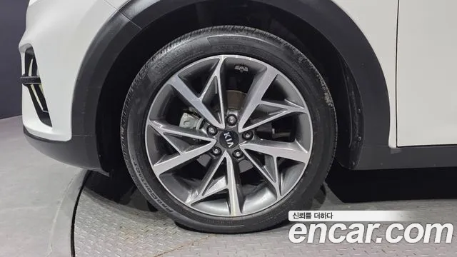 Kia Niro 2020 thumb 6