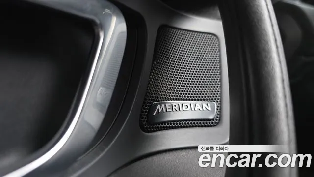 Land Rover Discovery Sport 2019 thumb 11