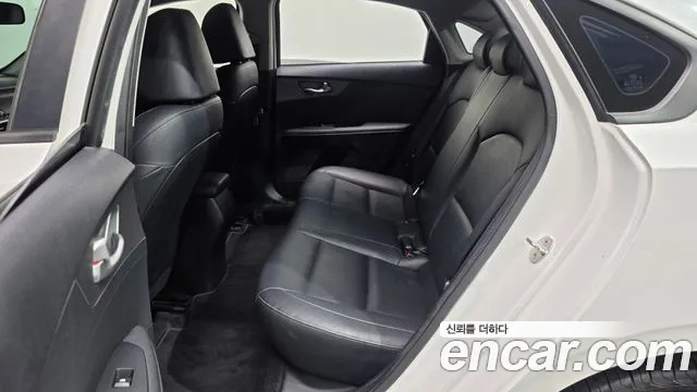 Kia K3 2018 thumb 11