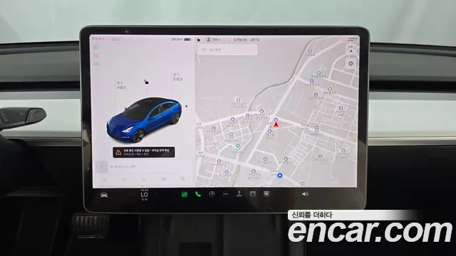 Tesla Model 3 2022 thumb 4