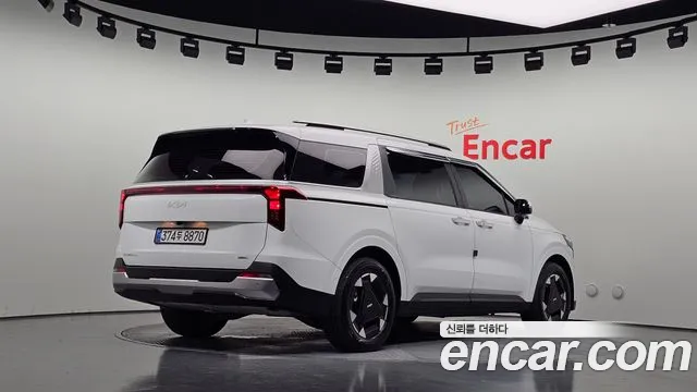 Kia Carnival 2025 thumb 11