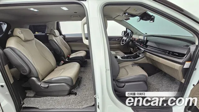 Kia Carnival 2025 thumb 10
