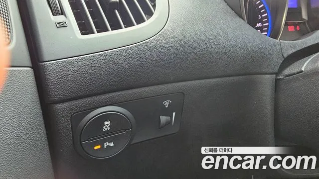 Hyundai Genesis 2014 thumb 6