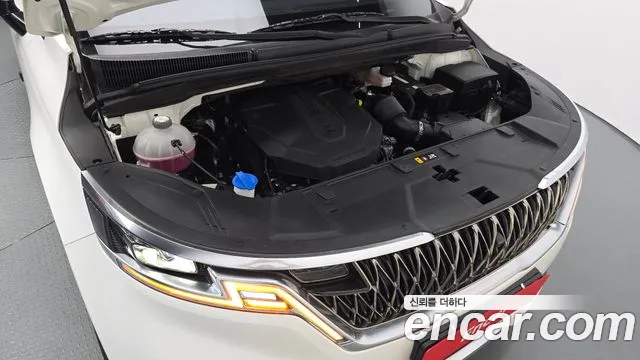 Kia Carnival 2020 thumb 3