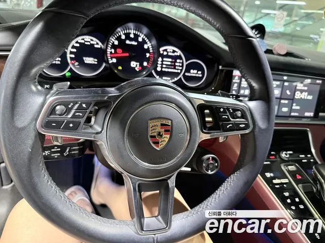 Porsche Panamera 2018 thumb 7