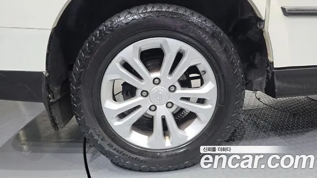 KG_Mobility_Ssangyong KORANDO 2016 thumb 7