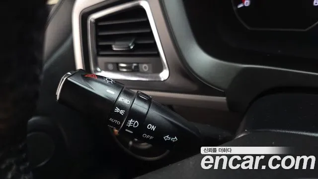 KG_Mobility_Ssangyong KORANDO 2016 thumb 3