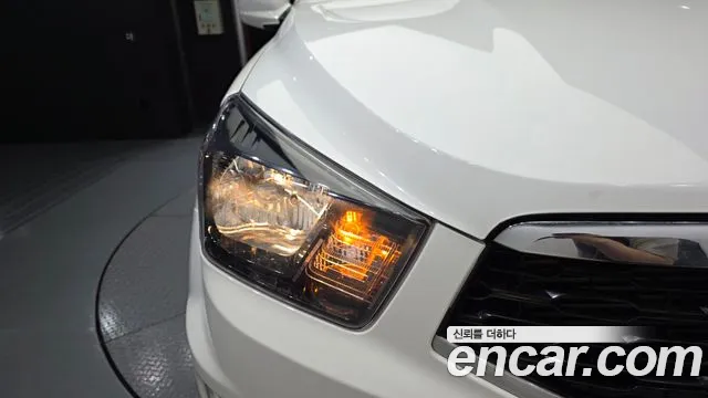 KG_Mobility_Ssangyong KORANDO 2016 thumb 8