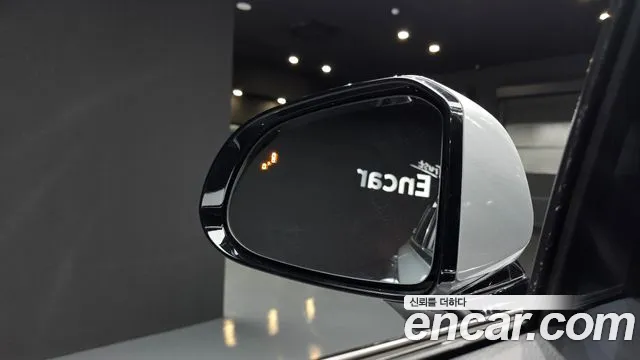 Hyundai Santa Fe 2018 thumb 3