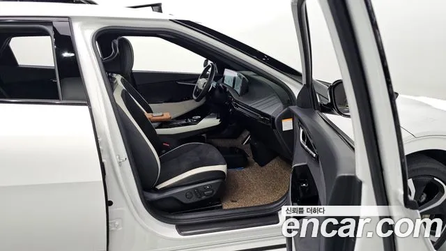 Kia EV6 2023 thumb 6
