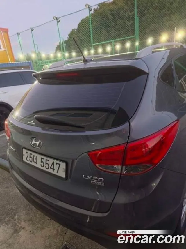 Hyundai Tucson 2010 thumb 4
