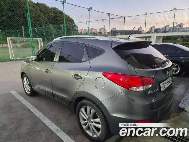 Hyundai Tucson 2010 thumb 3