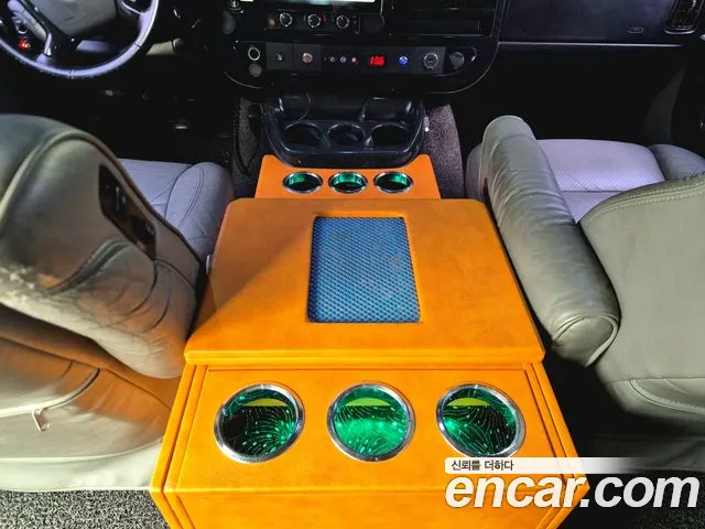 Chevrolet Express 2011 thumb 9