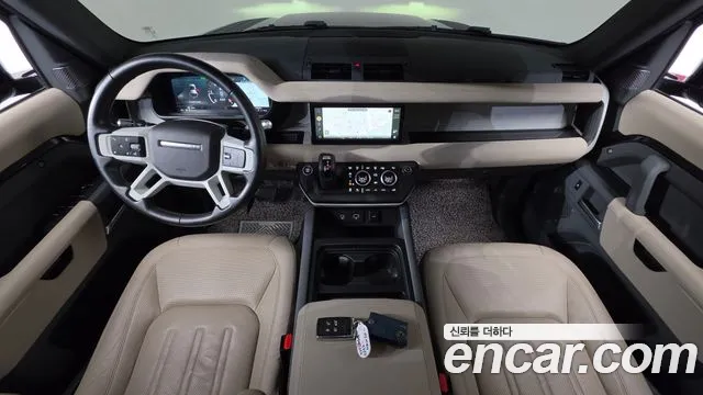 Land Rover Defender 2021 thumb 7