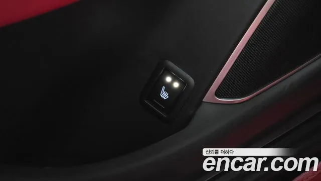 Maserati Levante 2017 thumb 7
