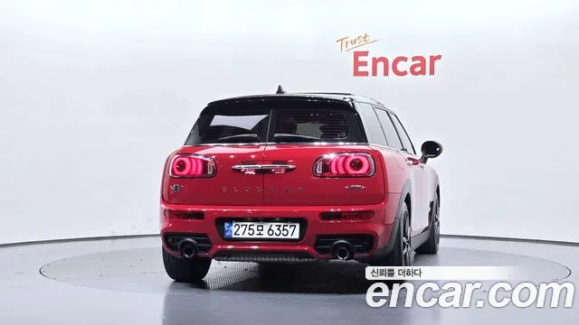 Mini Clubman 2018 thumb 12