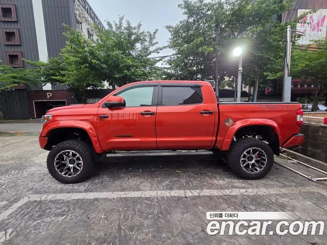 Toyota Tundra 2015 thumb 3