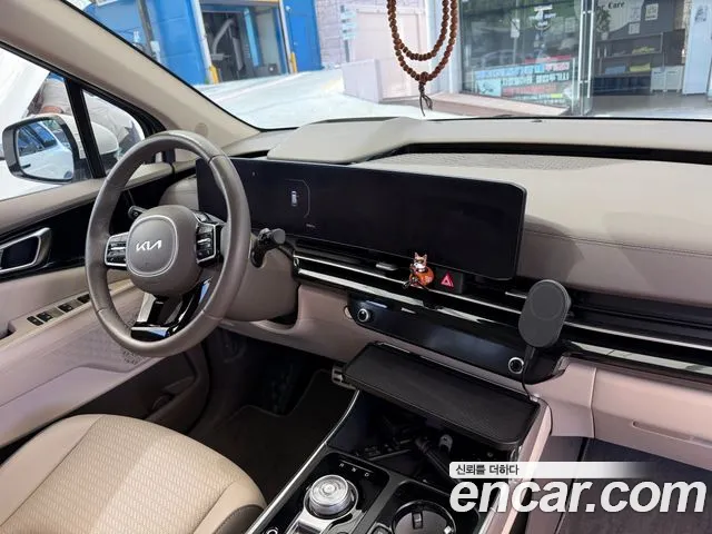 Kia Carnival 2024 thumb 11