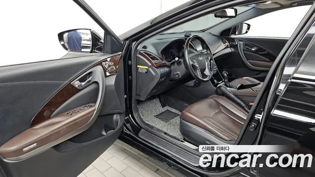 Hyundai Grandeur 2016 thumb 10