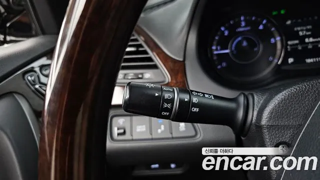 Hyundai Grandeur 2016 thumb 5