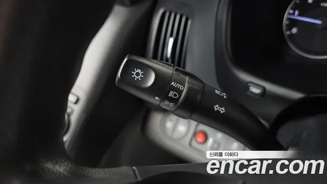 Hyundai Starex 2019 thumb 3