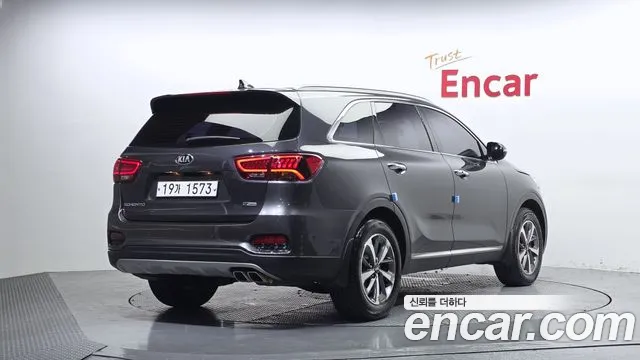 Kia Sorento 2019 thumb 7