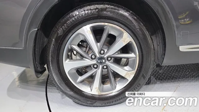 Kia Sorento 2019 thumb 4