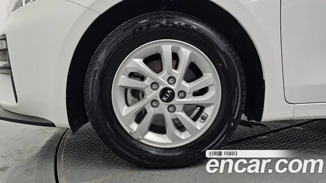 Kia K3 2019 thumb 8