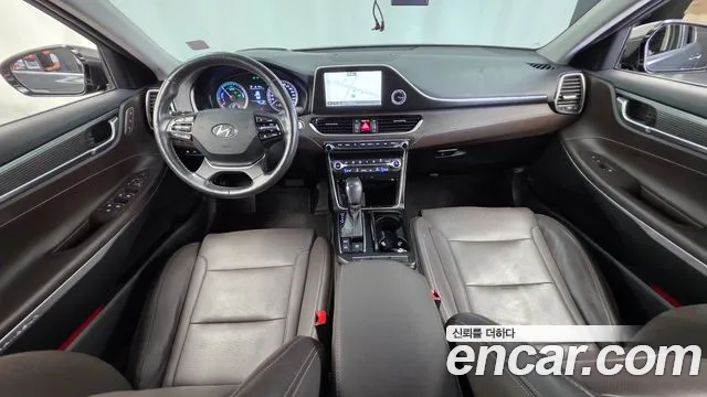 Hyundai Grandeur 2017 thumb 5