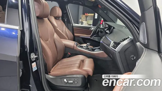 BMW X5 2021 thumb 9