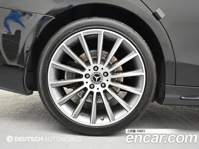 Mercedes-Benz S-Класс 2017 thumb 4