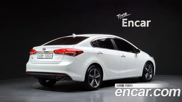 Kia K3 2017 thumb 12