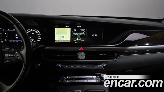Genesis G90 2019 thumb 5