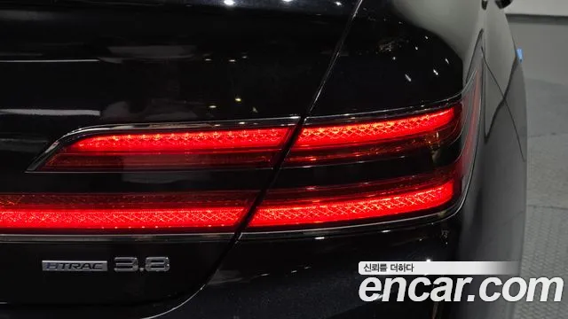 Genesis G90 2019 thumb 3