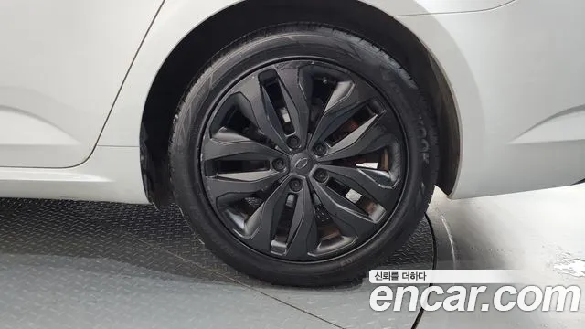 Renault Megane 2016 thumb 3