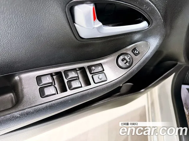 Kia Morning 2014 thumb 3