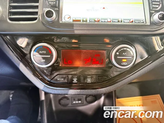 Kia Morning 2014 thumb 10