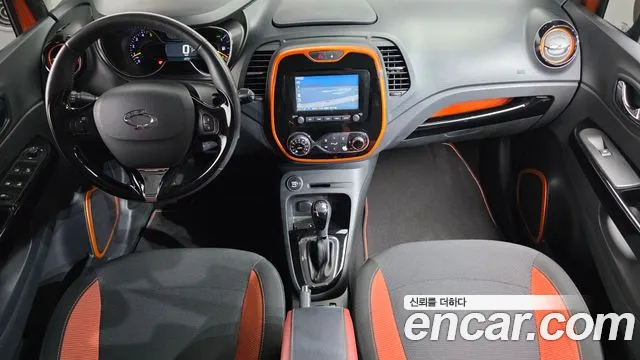 Renault Captur 2014 thumb 6