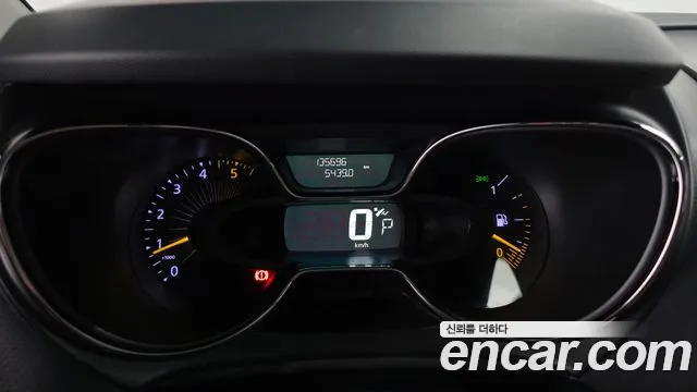 Renault Captur 2014 thumb 8