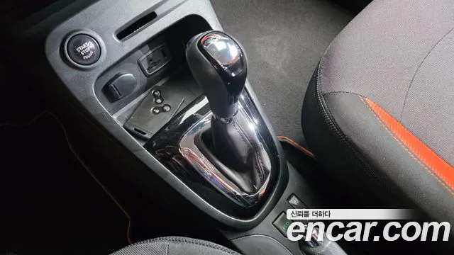 Renault Captur 2014 thumb 12