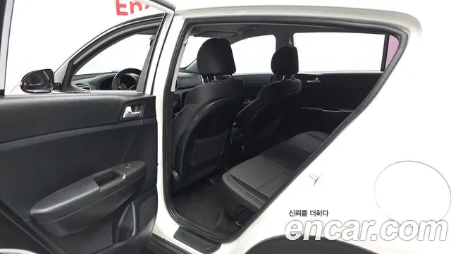Kia Sportage 2017 thumb 5
